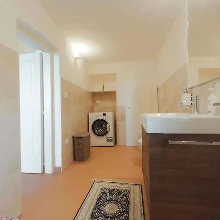 Nonno Rino Apartament *